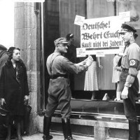 Bundesarchiv Bild 102 14468 Berlin NS Boykott gegen jüdische Geschäfte 200
